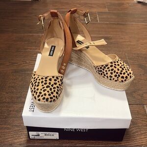 Nine West Brown Tan Wedge Shoes